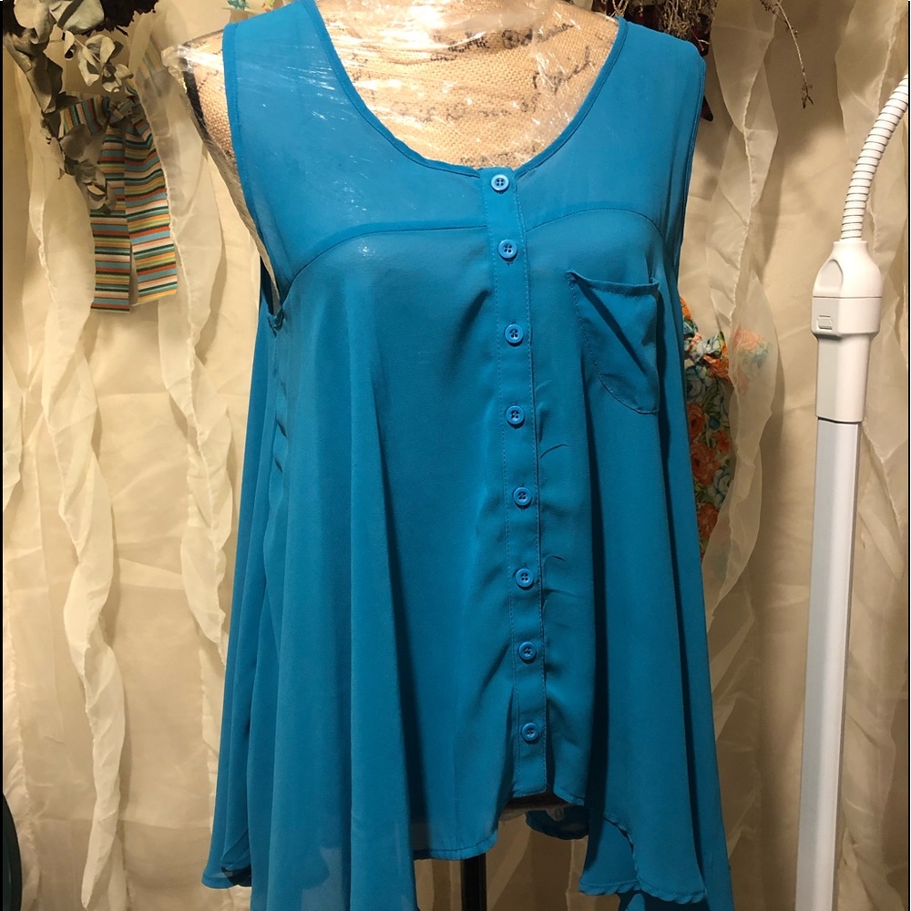 Women’s size Large Sheer Top by Material Girl.